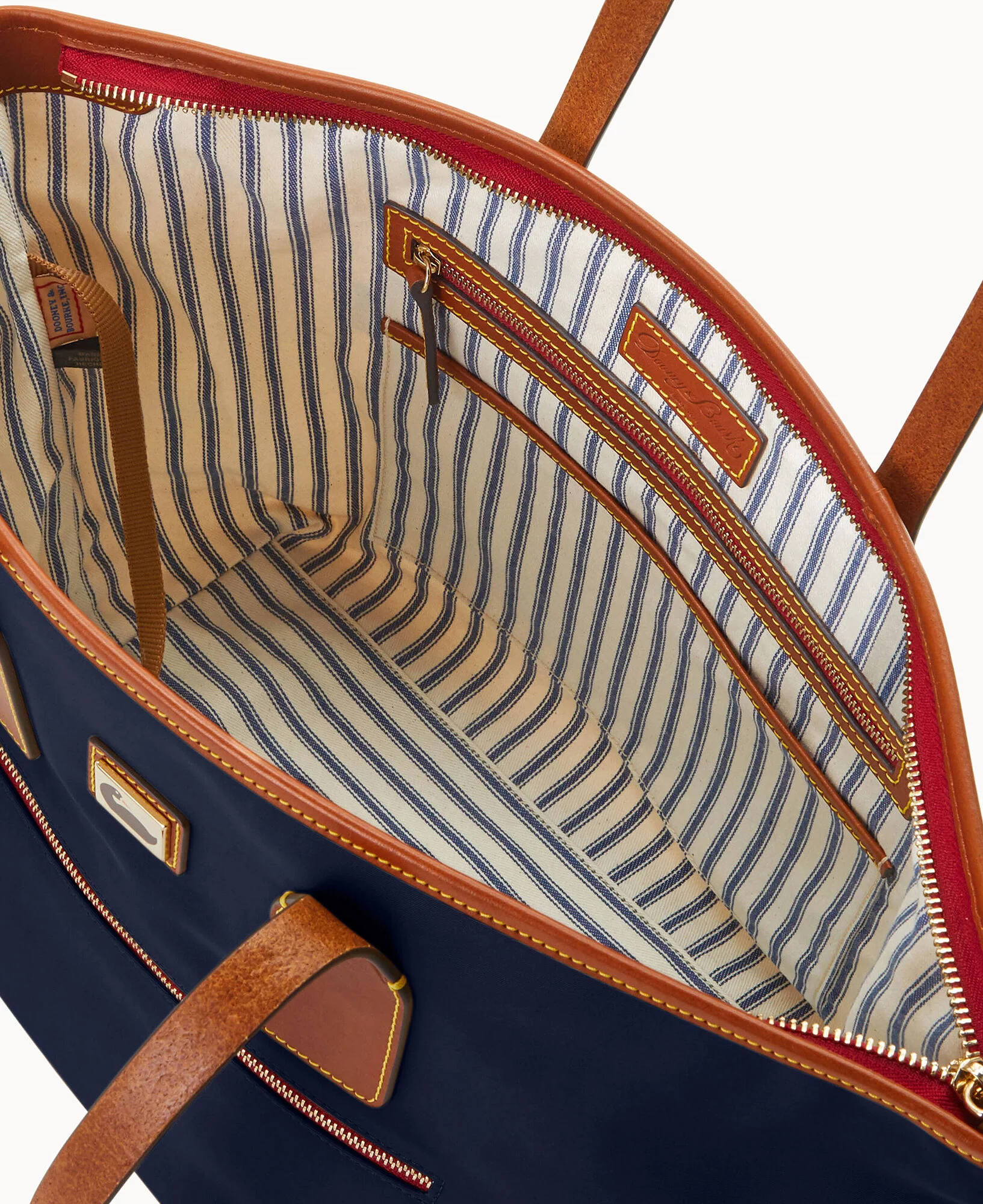 Wayfarer Tote - Image 15